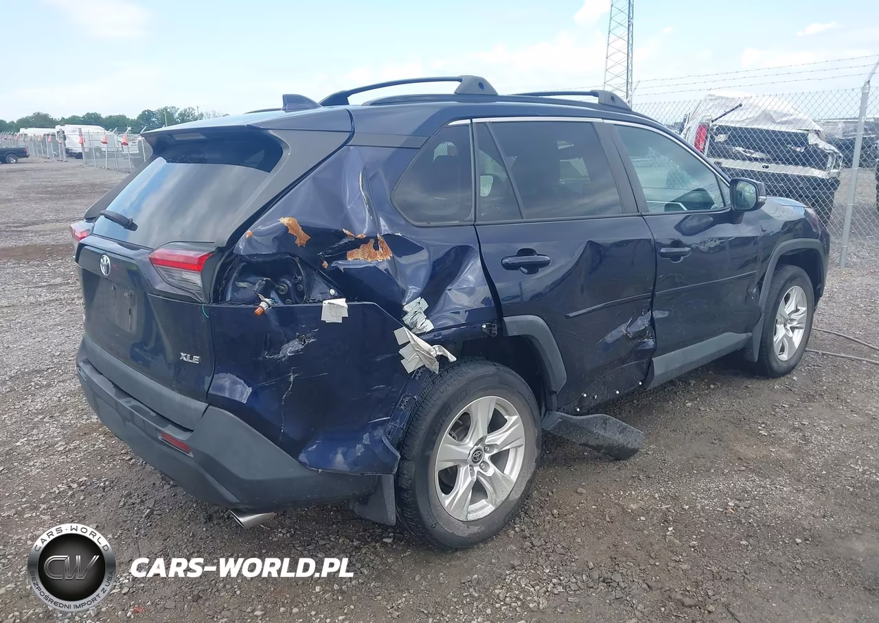 2021 Toyota Rav4 Xle VIN:2T3W1RFV9MW172186 - 4