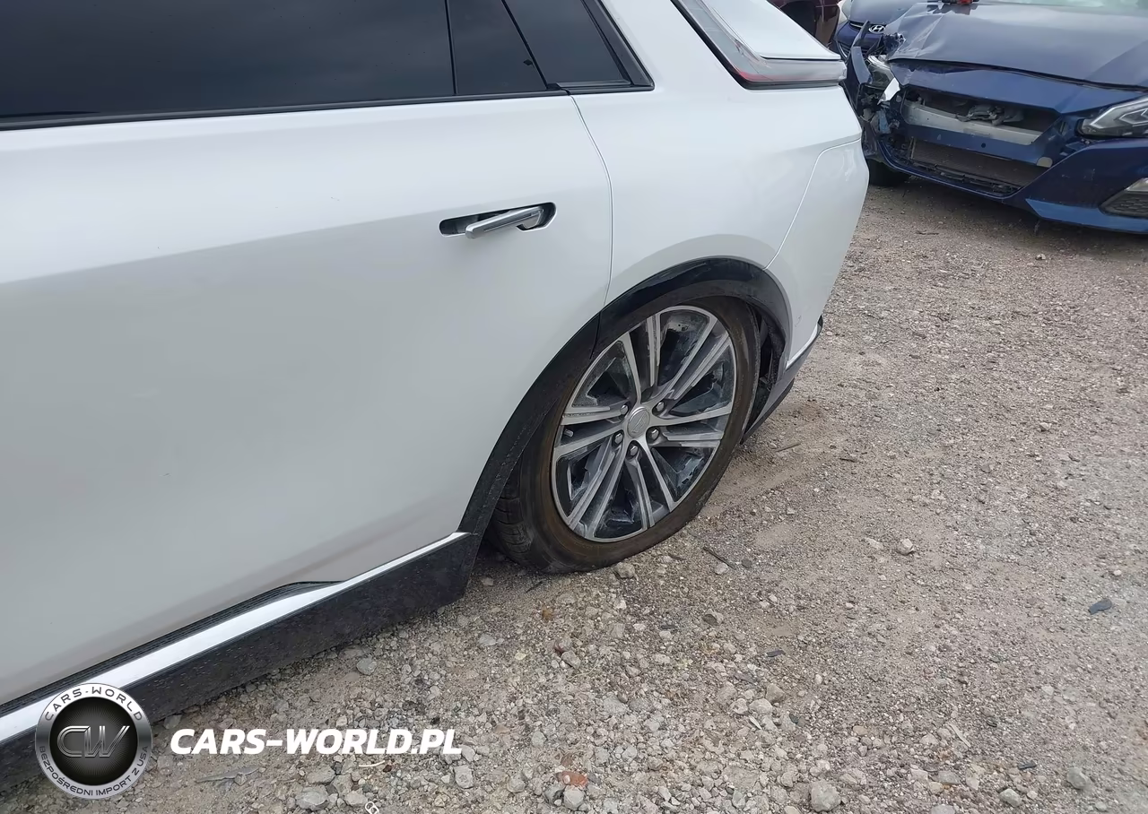 2024 Cadillac Lyriq Luxury W-1Sd VIN:1GYKPRRK8RZ137896 - 6