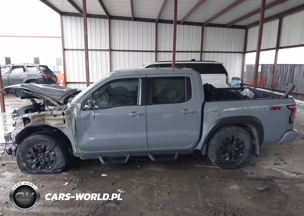 2023 Nissan Frontier Pro-4X 4X4 VIN:1N6ED1EK2PN658939 - 13