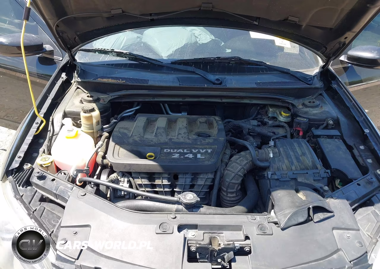 2013 Chrysler 200 Touring VIN:1C3CCBBB6DN595836 - 10