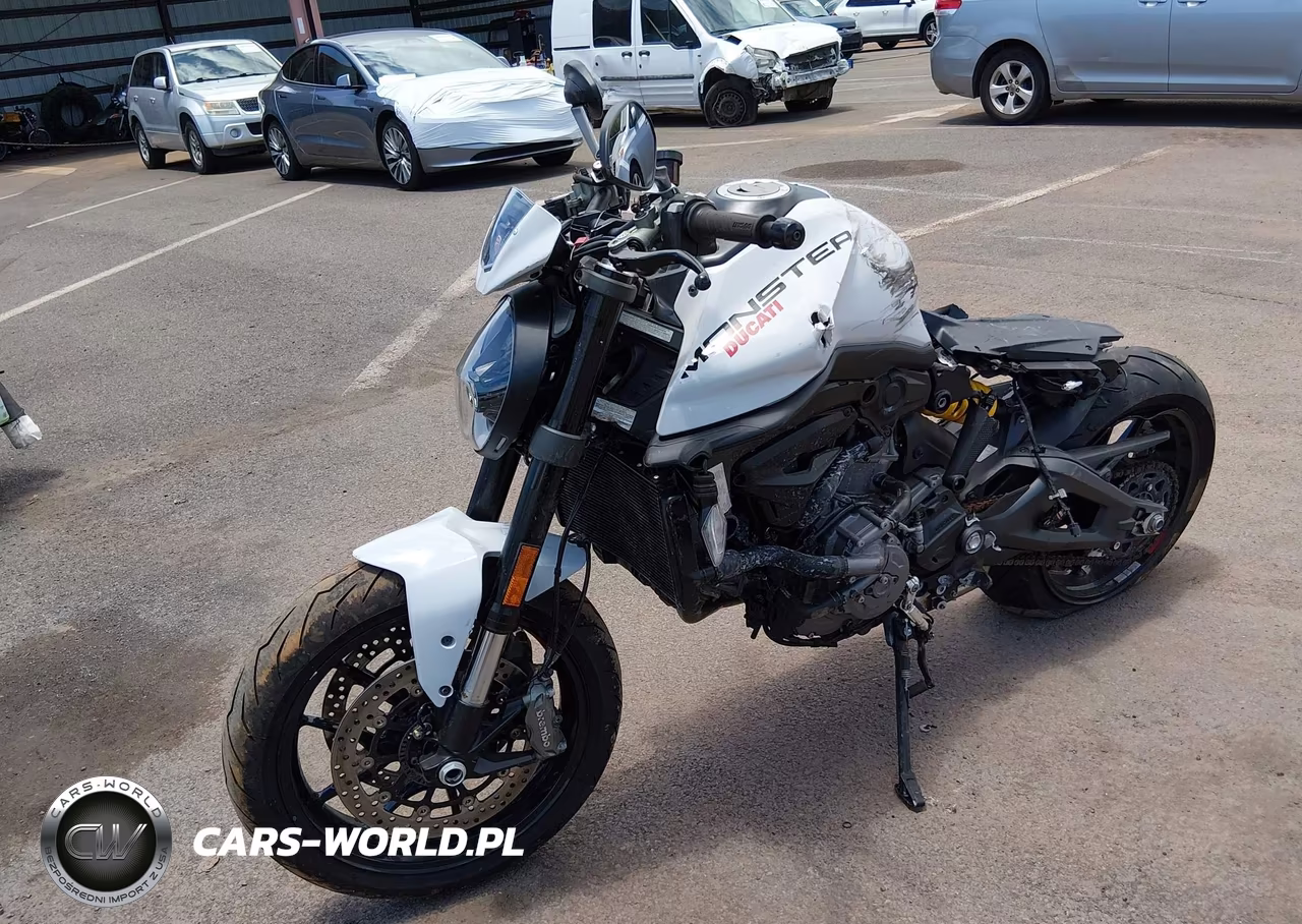 2025 Ducati Monster VIN:ZDMMAMDT0SB009738 - 14