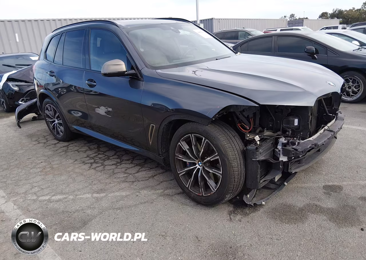 2020 BMW X5 M50I