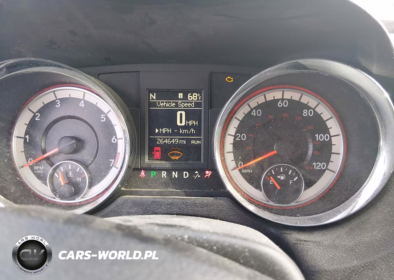 2016 Dodge Grand Caravan R-T VIN:2C4RDGEG4GR249069 - 7