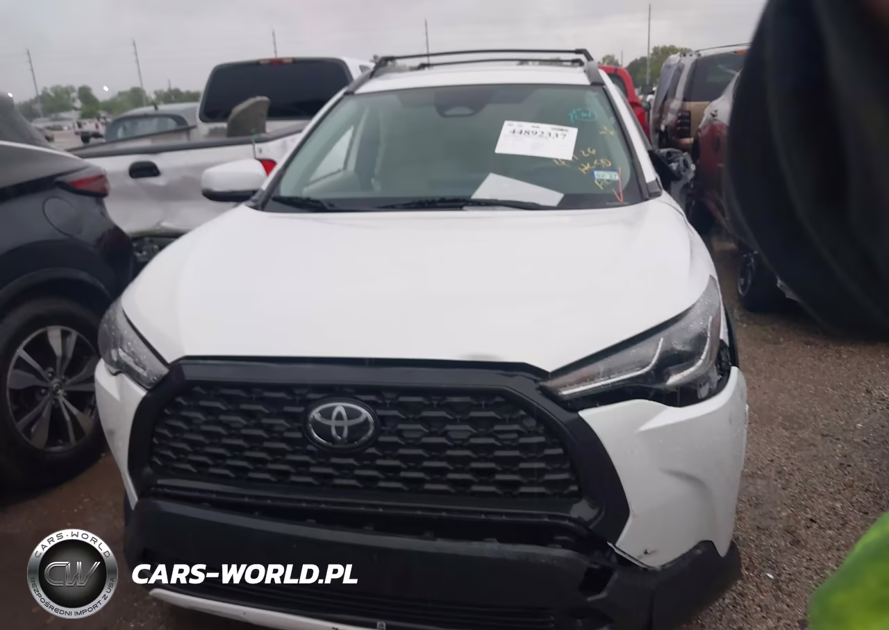2023 Toyota Corolla Cross Le VIN:7MUCAAAG3PV046608 - 12