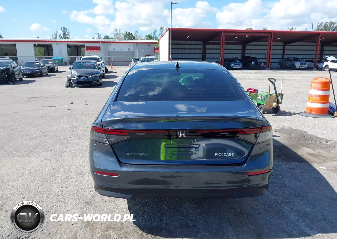 2026 Honda Accord Se VIN:1HGCY1F45TA004065 - 17