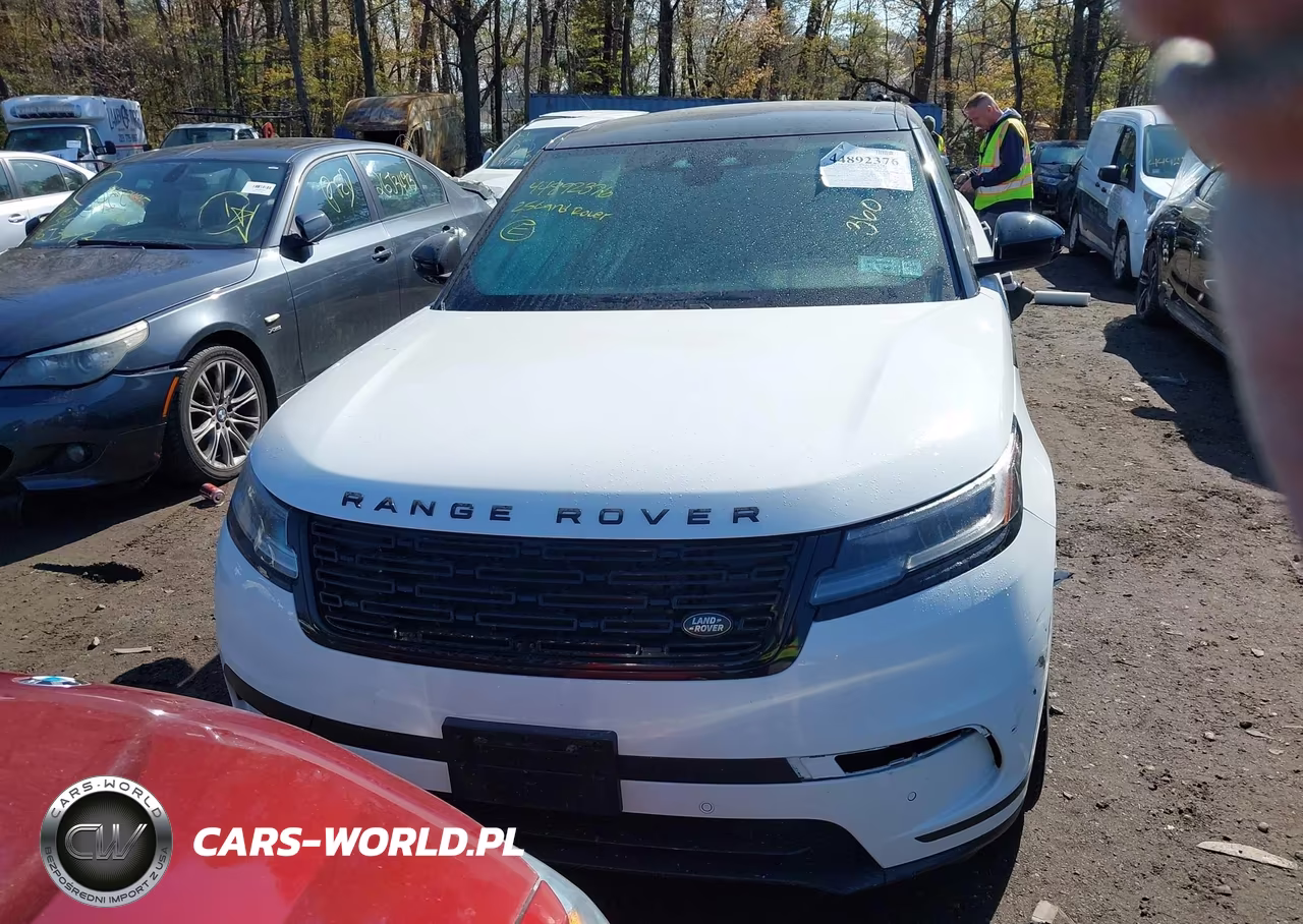 2025 Land Rover Range Rover Velar P250 S VIN:SALYJ2EX7SA394054 - 12