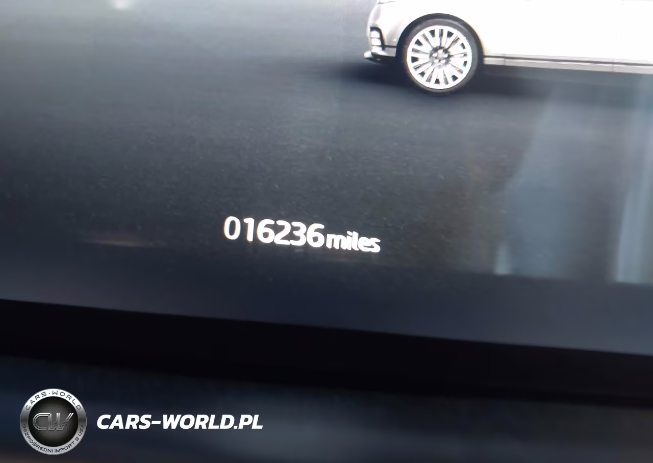 2025 Land Rover Range Rover Velar P250 S VIN:SALYJ2EX7SA394054 - 15