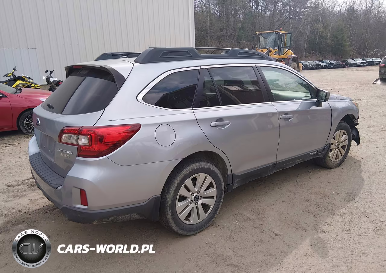 2015 Subaru Outback 2.5I Premium VIN:4S4BSACC7F3245346 - 4