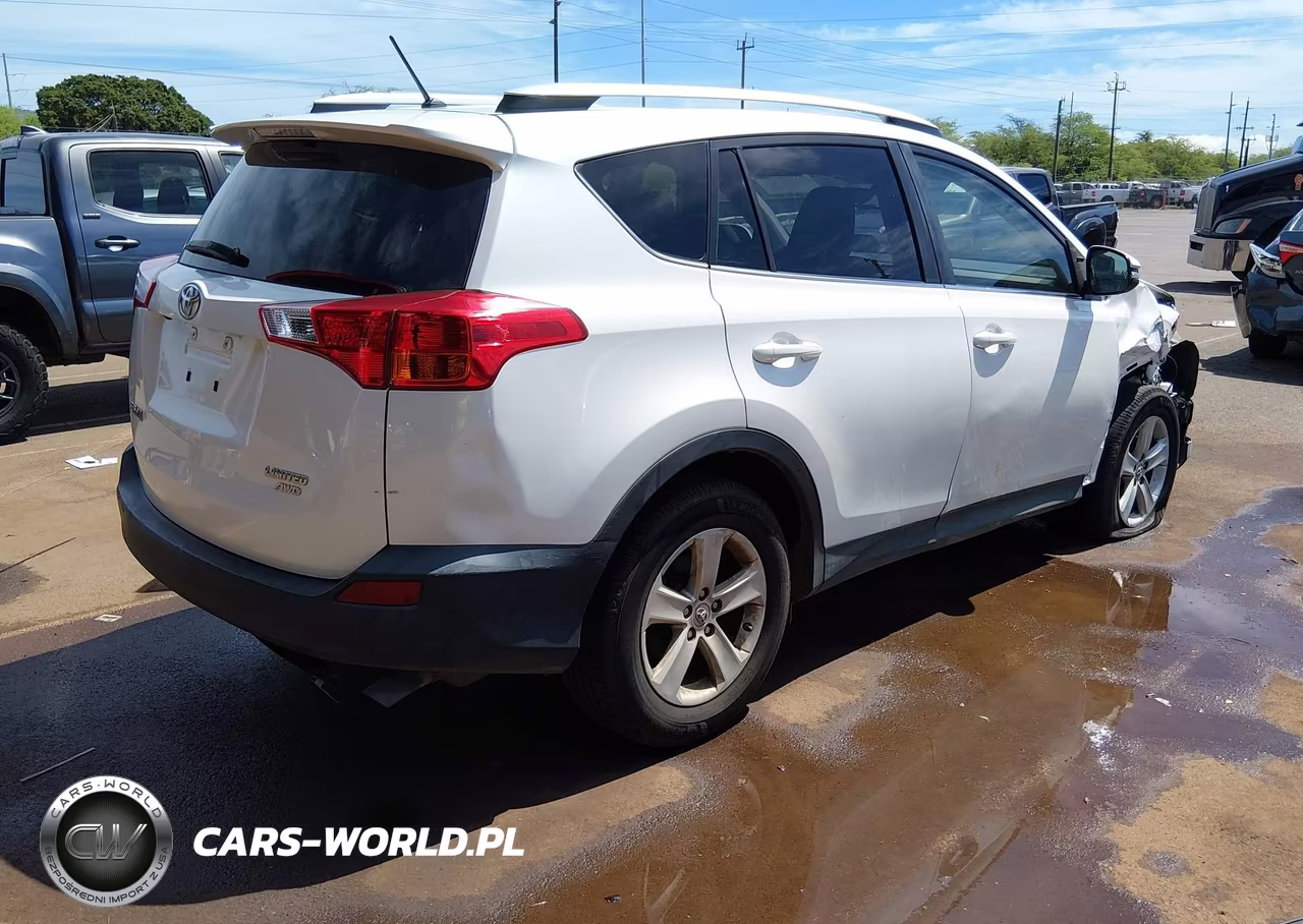 2014 Toyota Rav4 Limited VIN:JTMDFREVXED062417 - 4