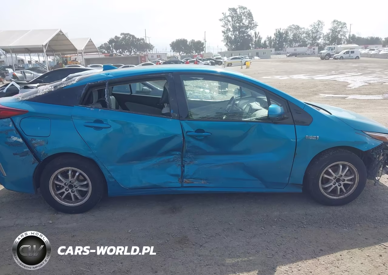 2017 Toyota Prius Prime Premium VIN:JTDKARFP0H3044265 - 12