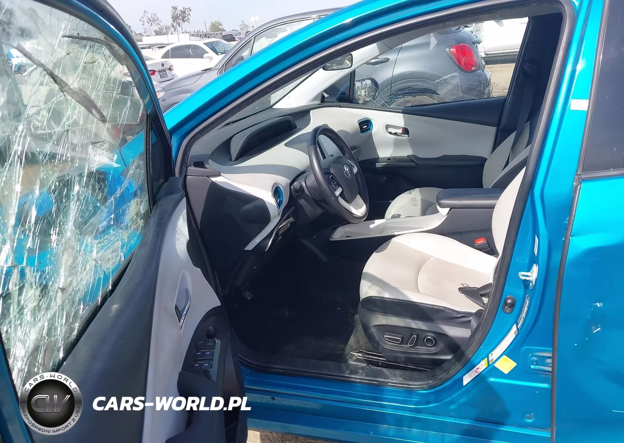 2017 Toyota Prius Prime Premium VIN:JTDKARFP0H3044265 - 5