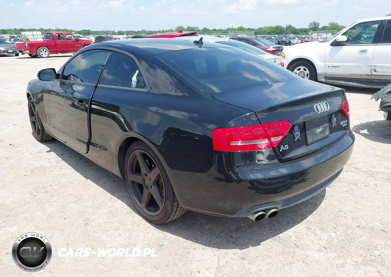 2011 Audi A5 2.0T Premium VIN:WAULFAFR1BA056109 - 3