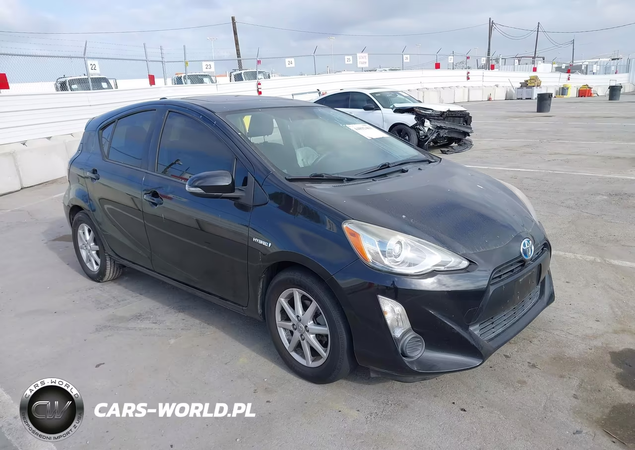 2015 Toyota Prius C Three