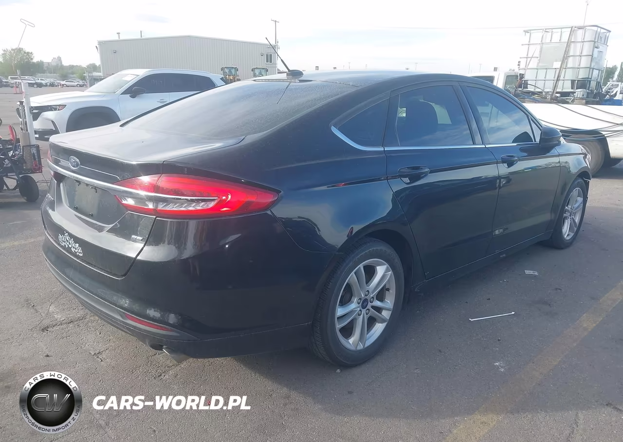 2018 Ford Fusion Se VIN:3FA6P0H74JR278494 - 4