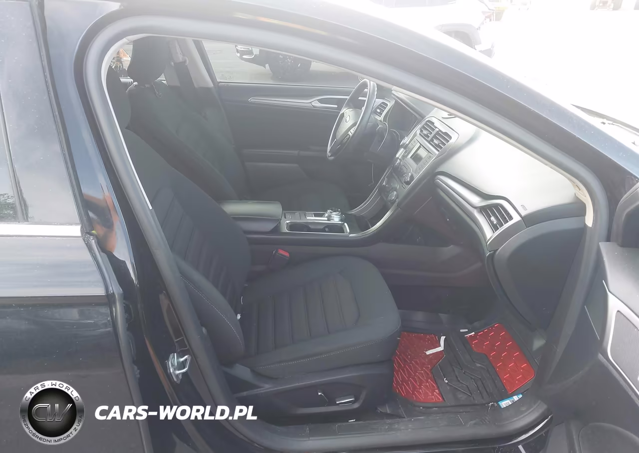 2018 Ford Fusion Se VIN:3FA6P0H74JR278494 - 5