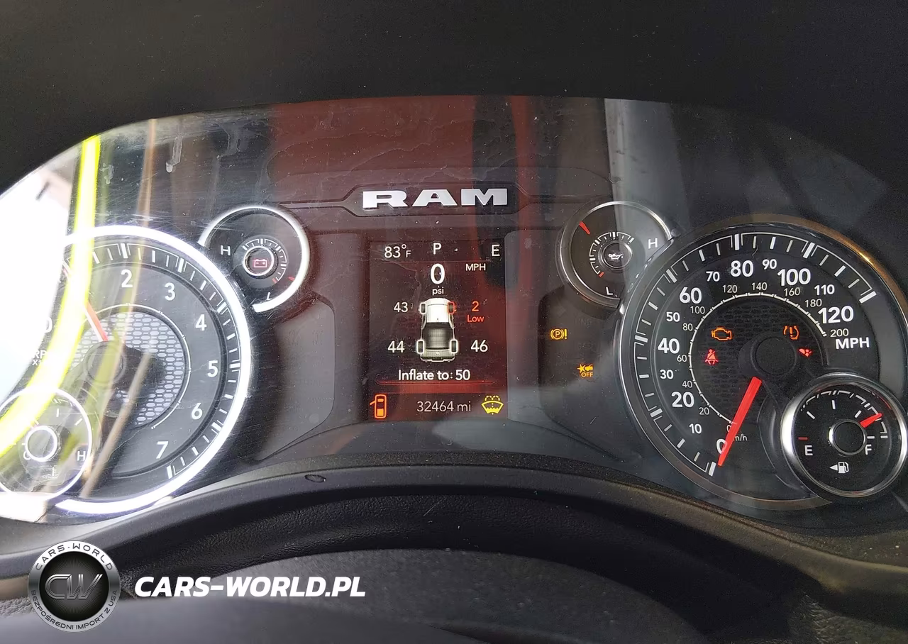 2025 Ram 1500 VIN:1C6RRFBG2SN646258 - 15