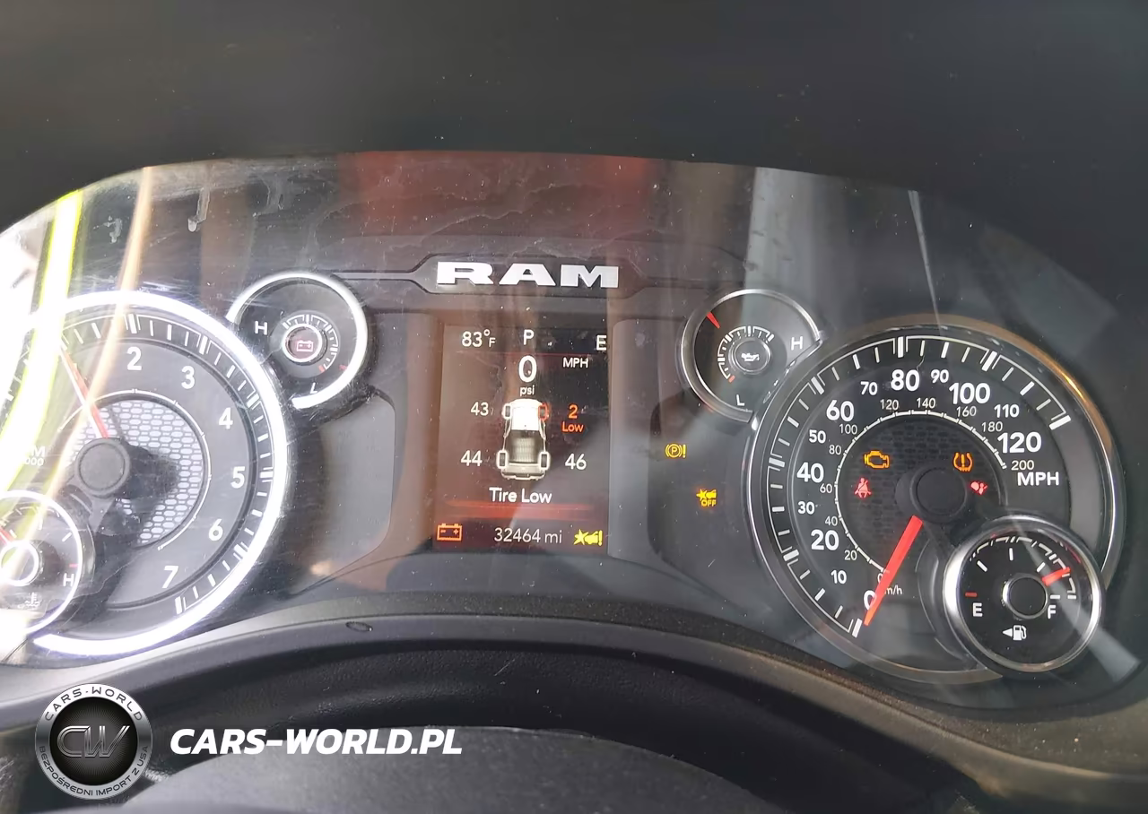 2025 Ram 1500 VIN:1C6RRFBG2SN646258 - 7
