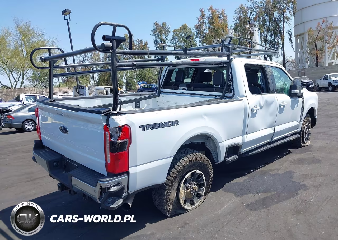 2025 Ford F-250 Lariat VIN:1FT8W2BN6SEC47261 - 4