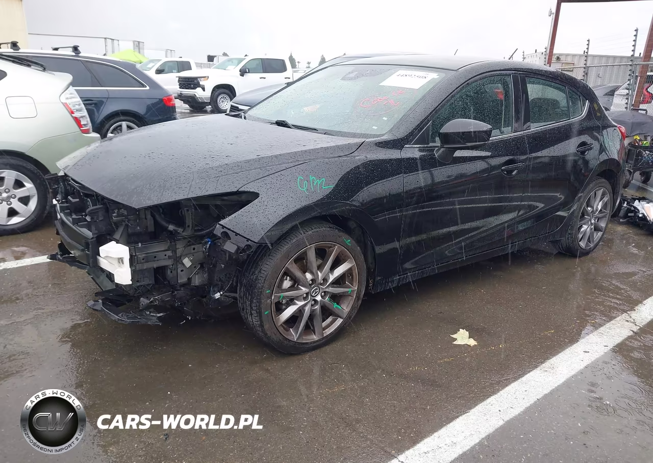 2018 Mazda Mazda3 Touring VIN:JM1BN1L34J1158021 - 2