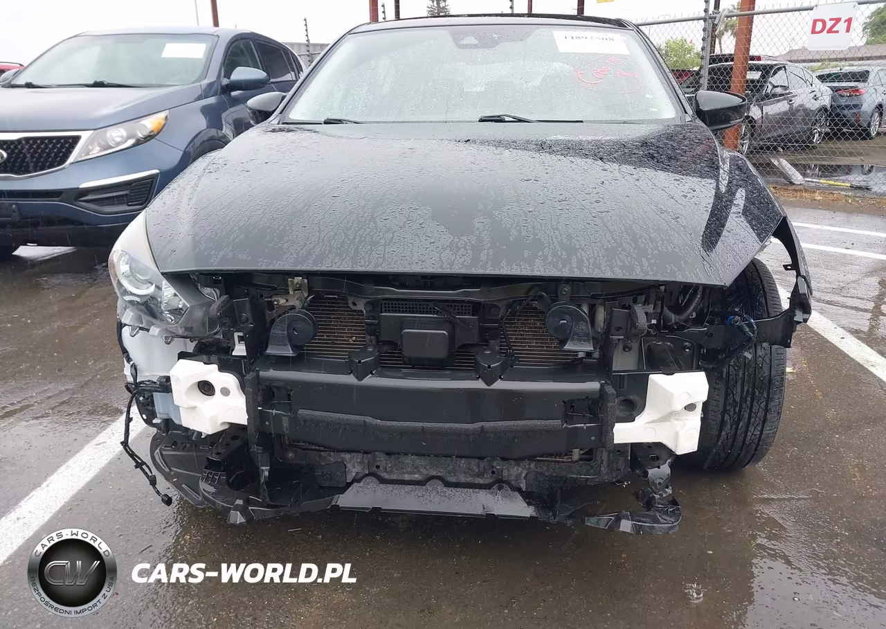 2018 Mazda Mazda3 Touring VIN:JM1BN1L34J1158021 - 6