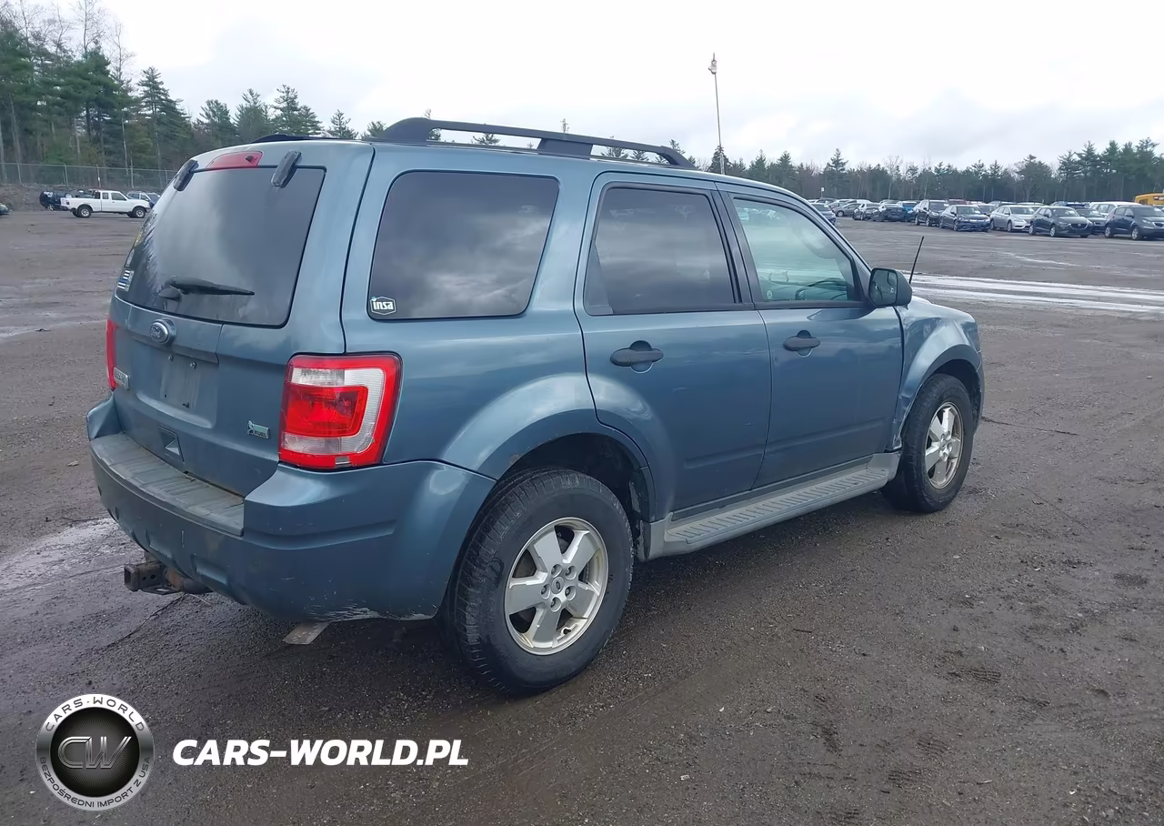 2012 Ford Escape Xlt VIN:1FMCU9DG4CKA54547 - 4