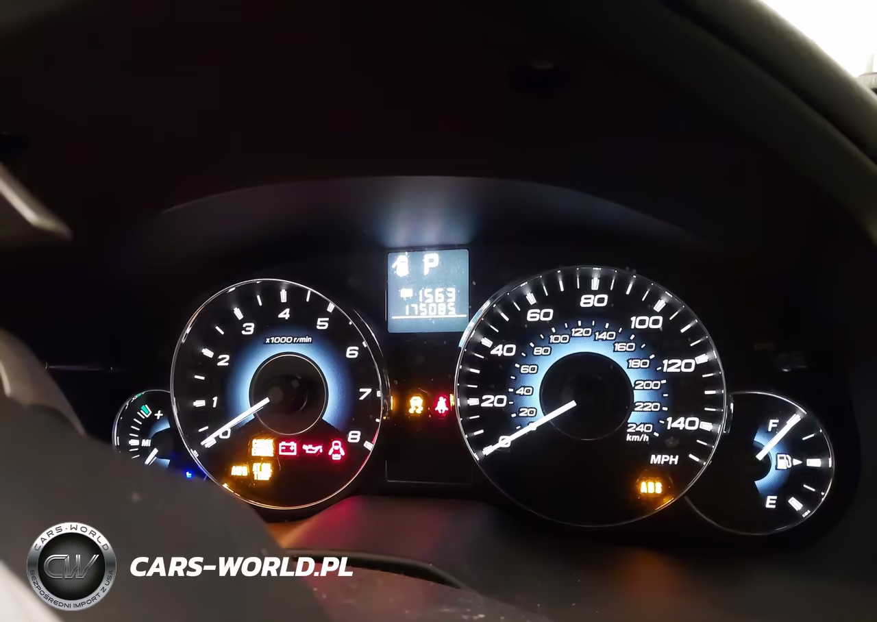 2010 Subaru Outback 2.5I Limited VIN:4S4BRBKCXA3330631 - 7