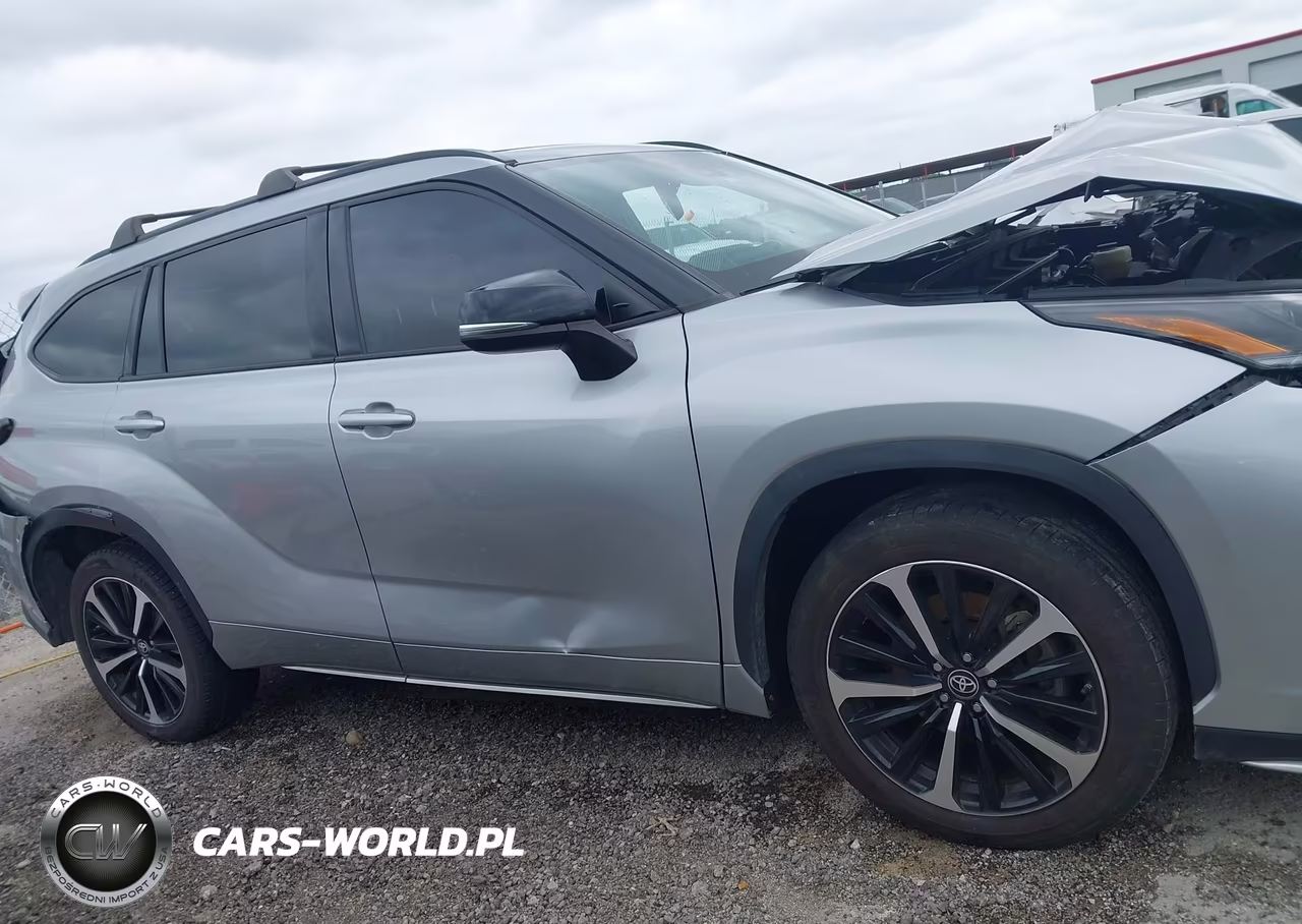 2022 Toyota Highlander Xse VIN:5TDLZRBH4NS186737 - 12