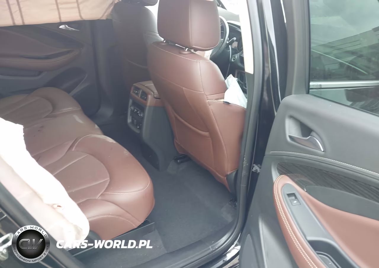 2017 Buick Envision Essence VIN:LRBFXBSA9HD198913 - 8