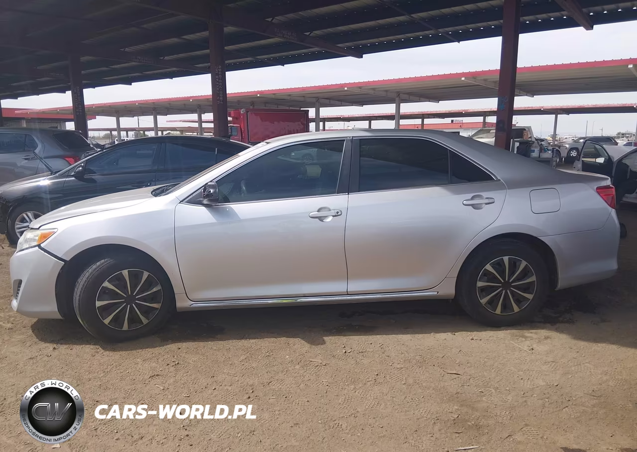 2012 Toyota Camry Le VIN:4T4BF1FK9CR212576 - 14