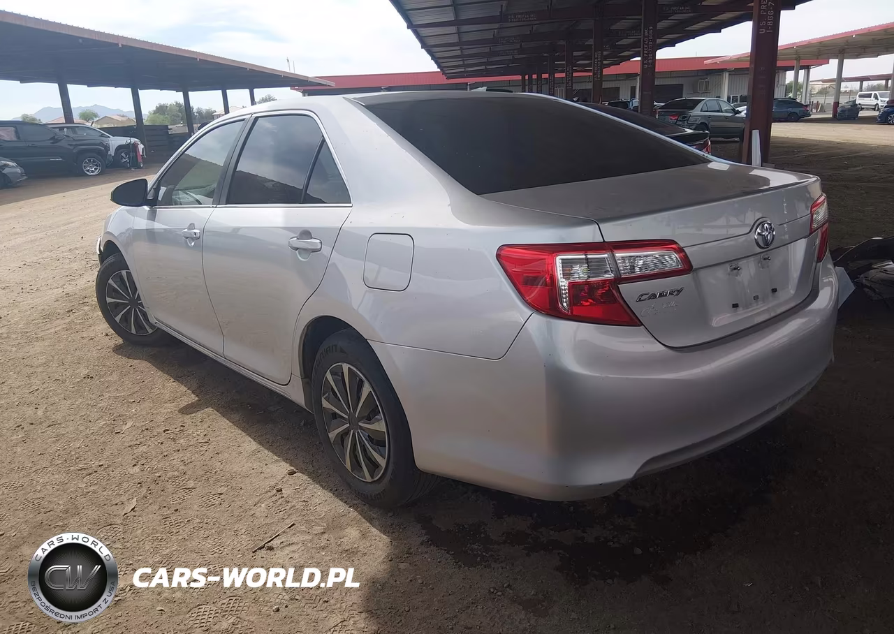 2012 Toyota Camry Le VIN:4T4BF1FK9CR212576 - 3