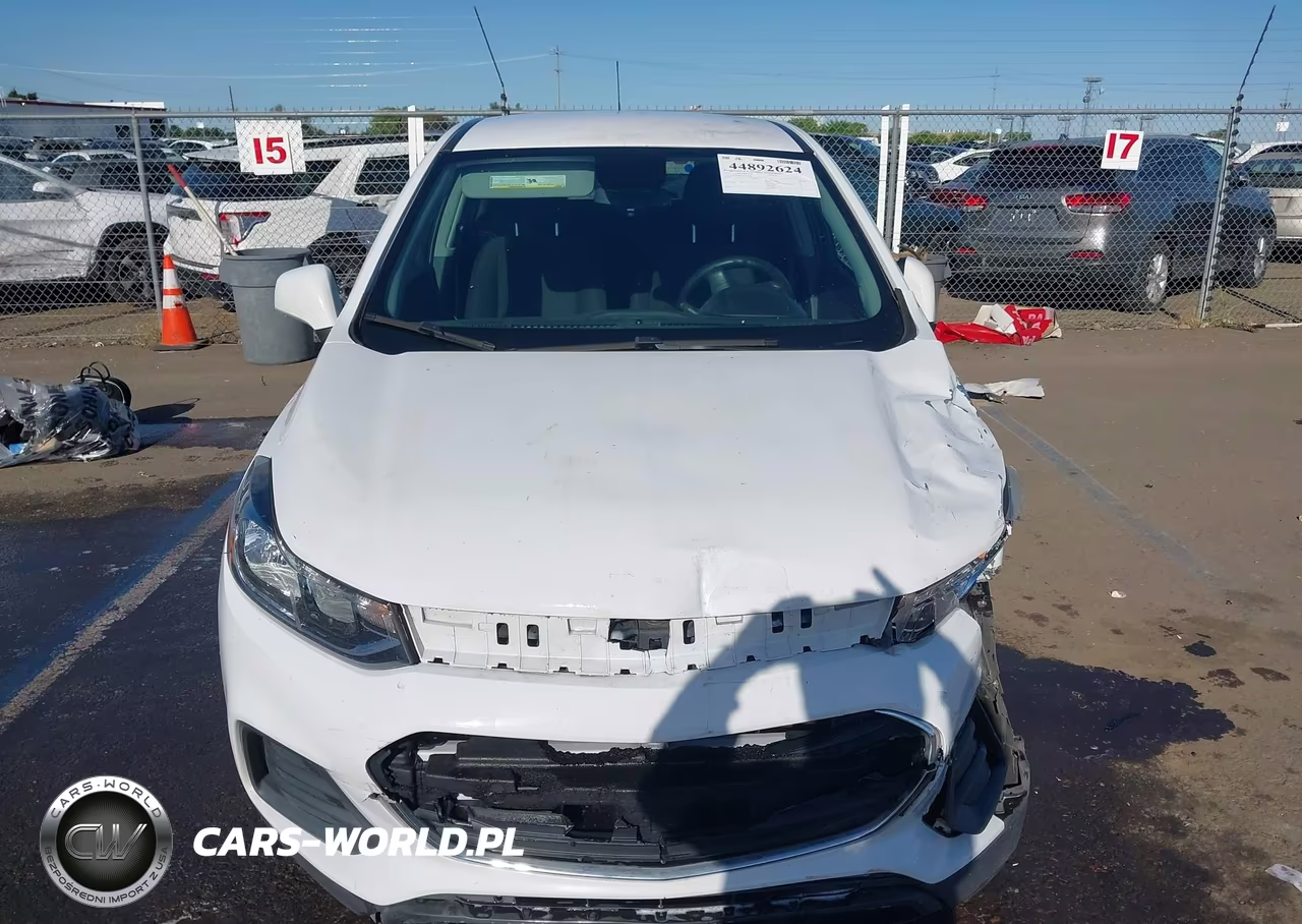 2020 Chevrolet Trax Fwd Ls VIN:3GNCJKSBXLL292694 - 11
