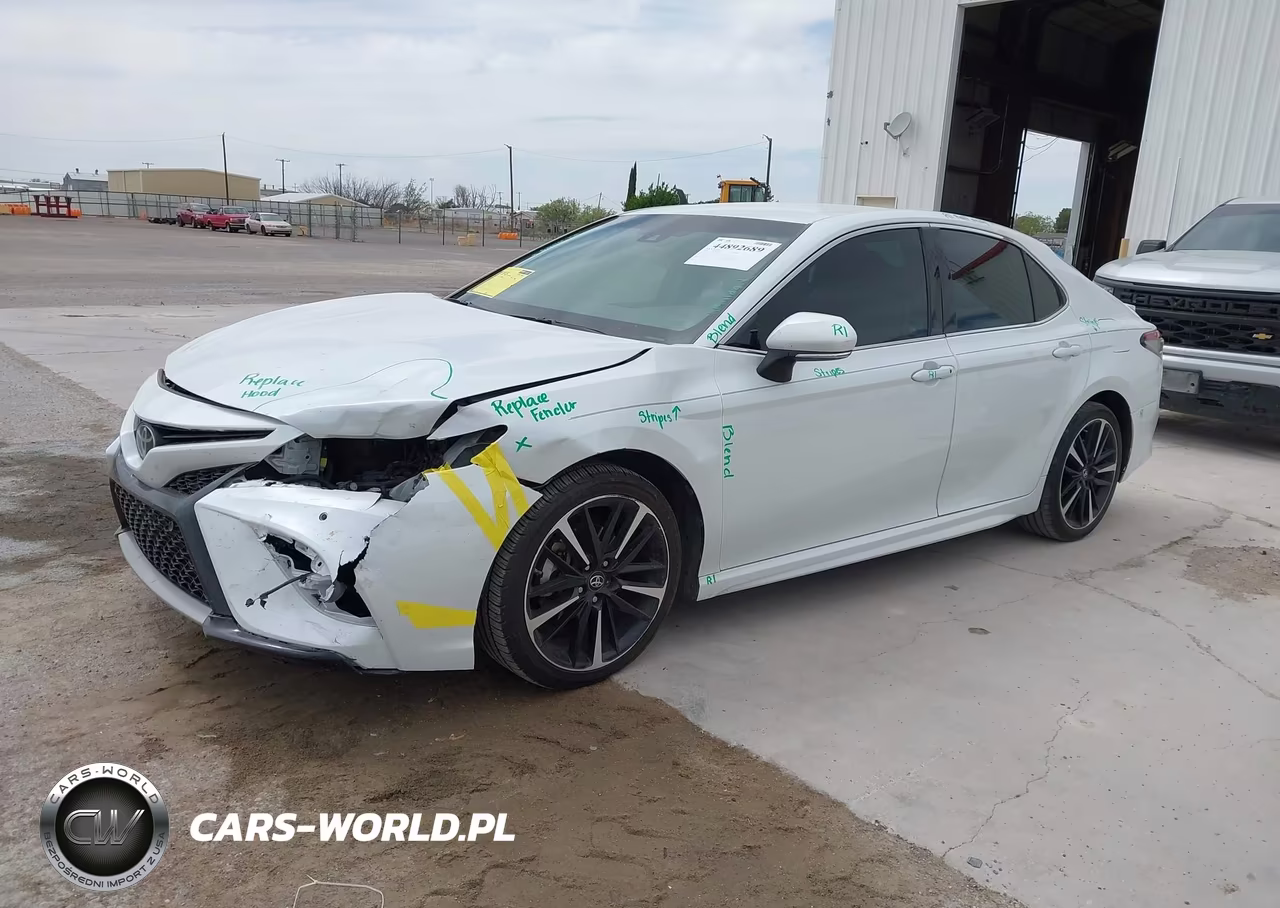 2018 Toyota Camry Xse VIN:4T1B61HK0JU069232 - 2