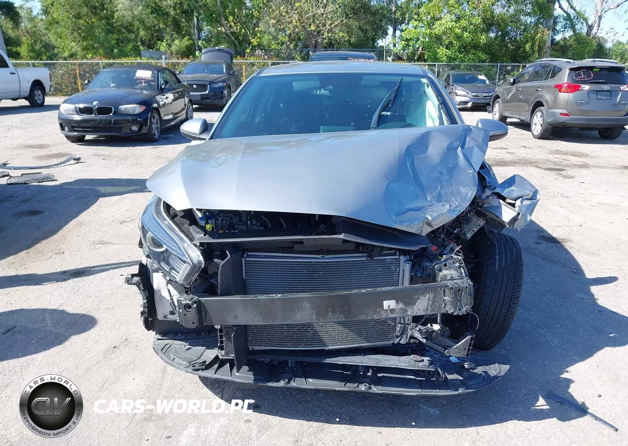 2024 Kia Forte Lxs VIN:3KPF24AD1RE720358 - 12