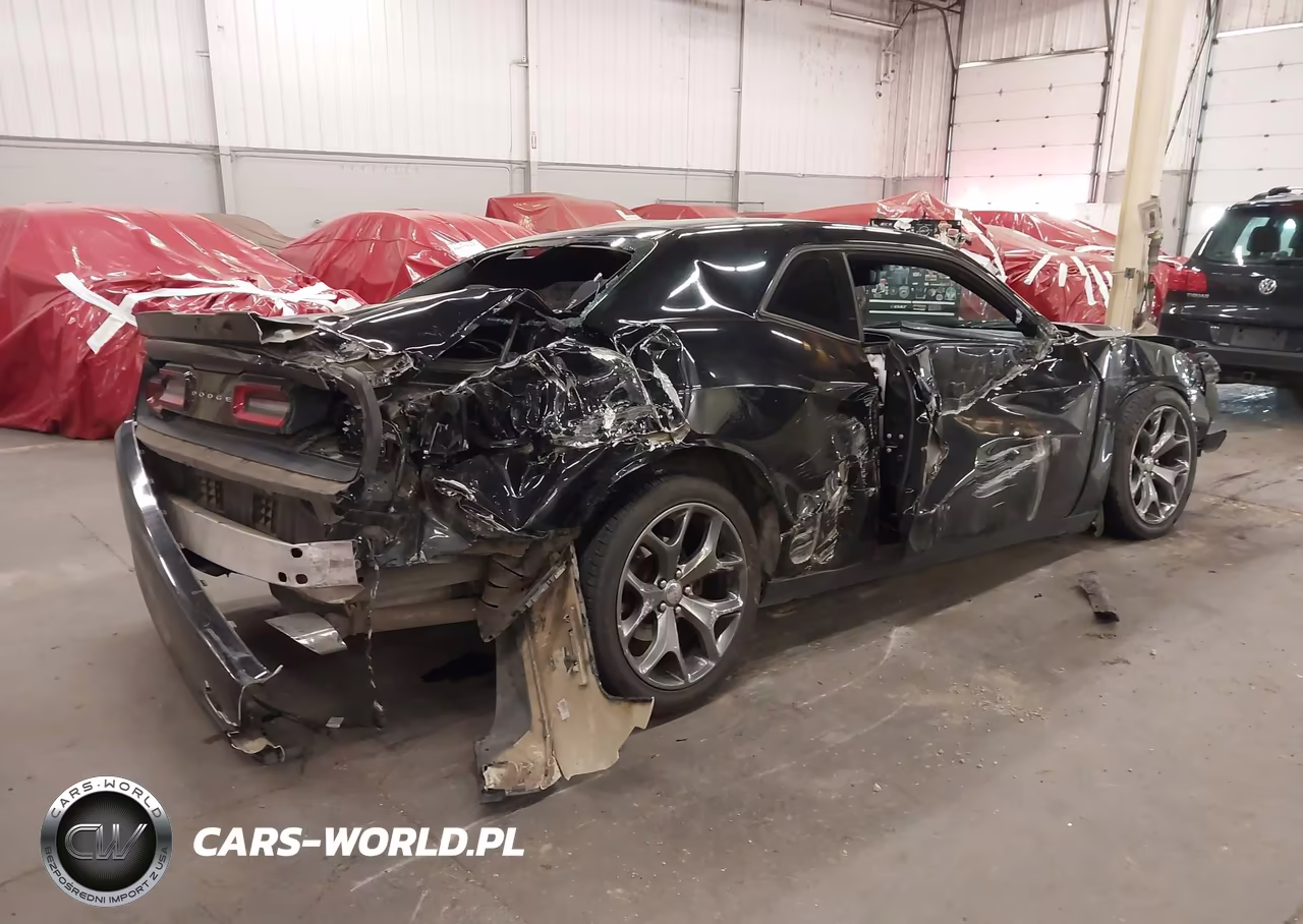 2016 Dodge Challenger R-T VIN:2C3CDZBT6GH177692 - 4