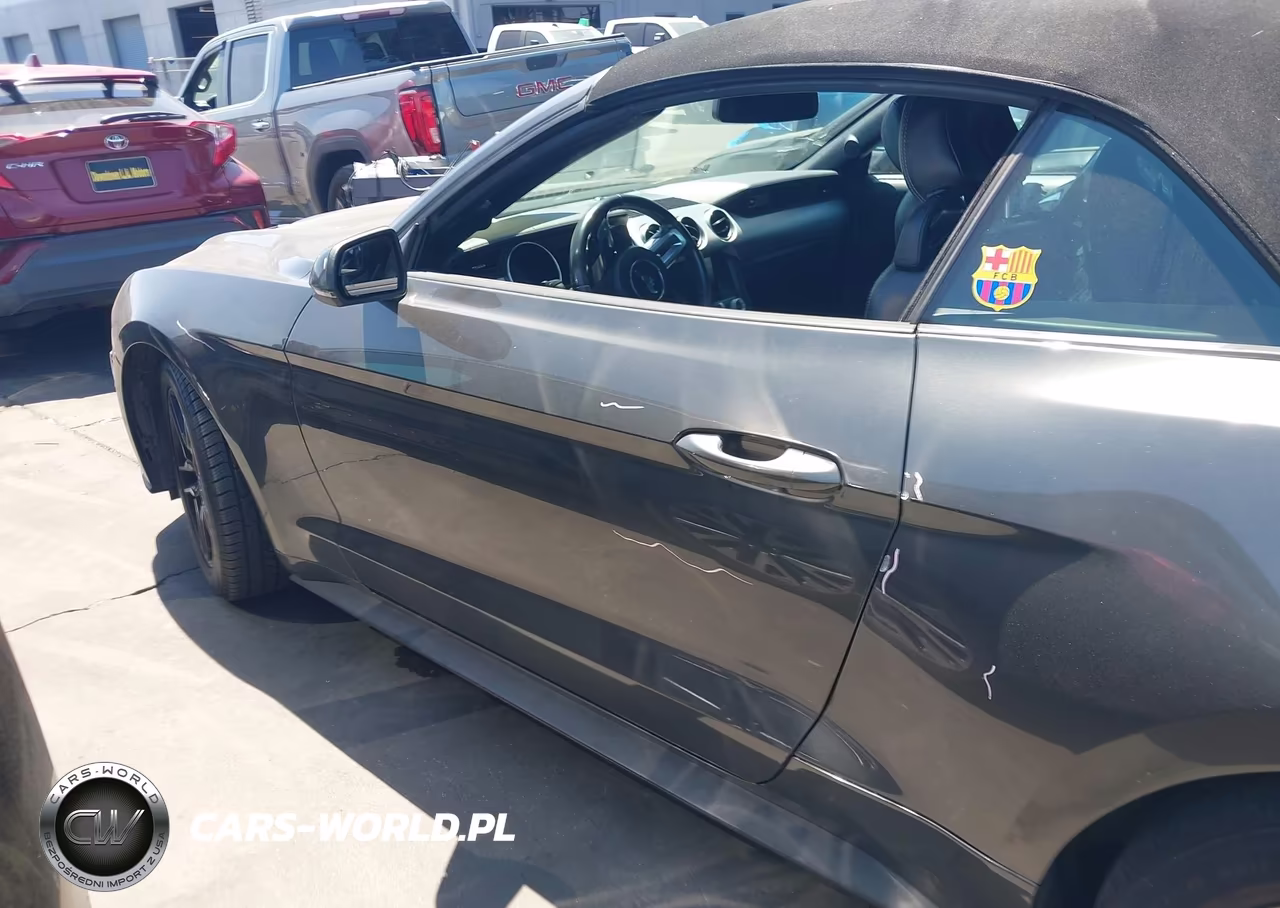 2020 Ford Mustang Ecoboost Premium VIN:1FATP8UH1L5113377 - 14