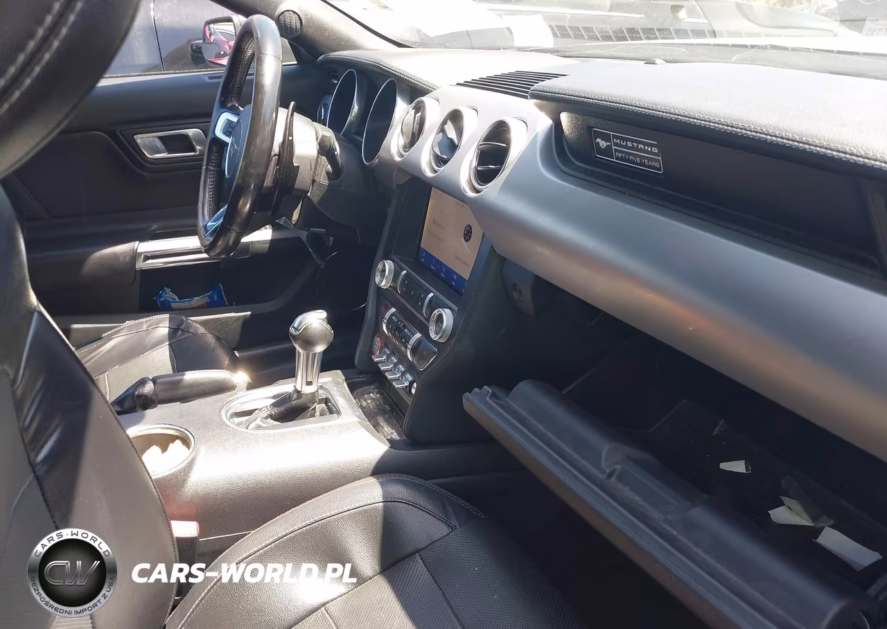 2020 Ford Mustang Ecoboost Premium VIN:1FATP8UH1L5113377 - 8