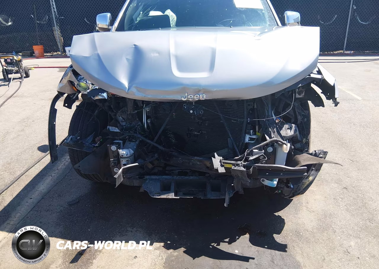 2018 Jeep Grand Cherokee Limited 4X2 VIN:1C4RJEBG2JC339452 - 6