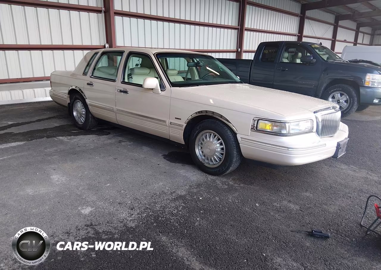 1996 Lincoln Town Car Sgn-Dmnd Anv-Cypress-Jn