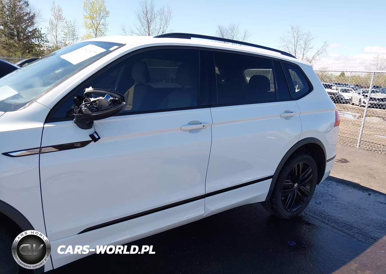2022 Volkswagen Tiguan 2.0T Se R-Line Black VIN:3VV8B7AX9NM007083 - 14