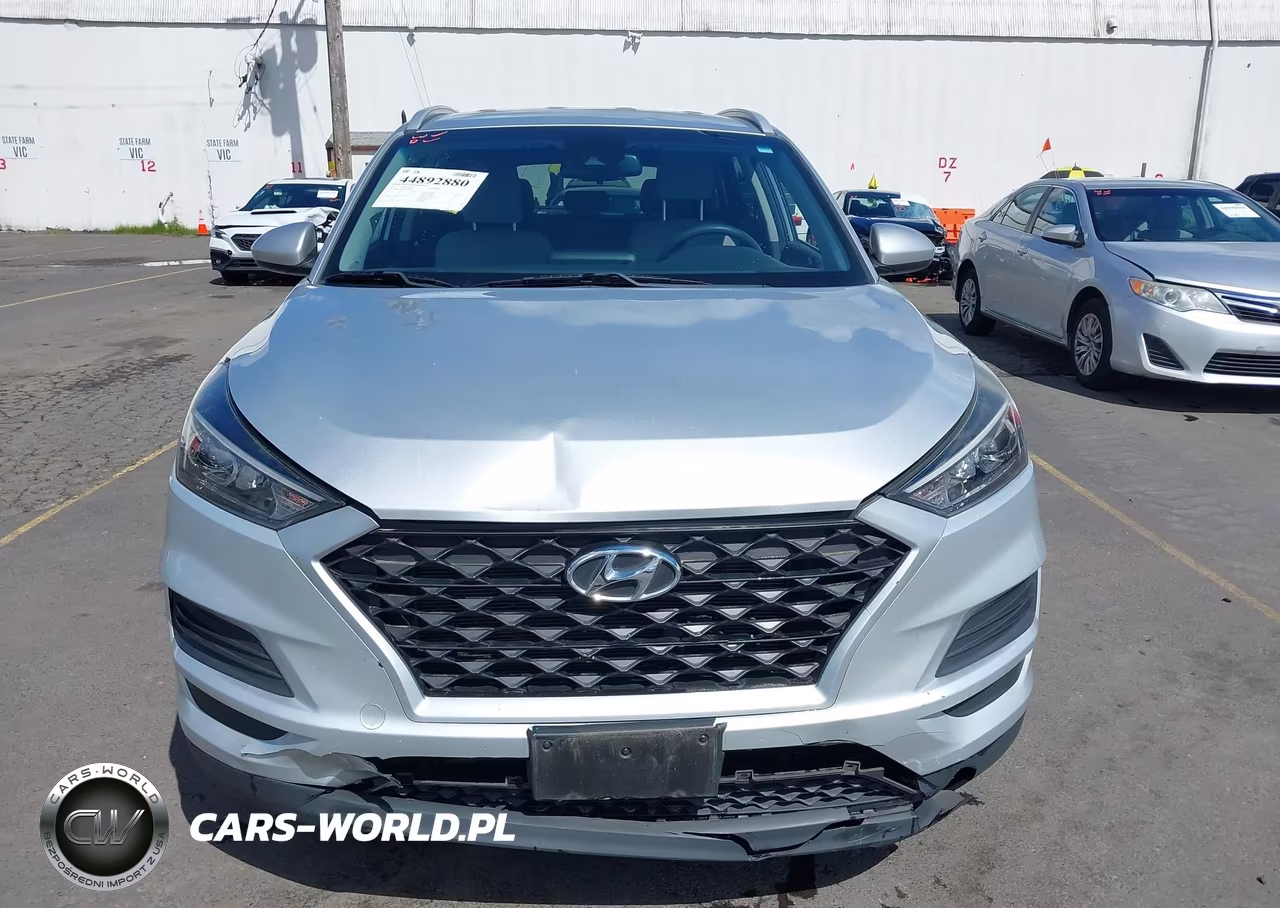 2019 Hyundai Tucson Value VIN:KM8J3CA48KU031681 - 12