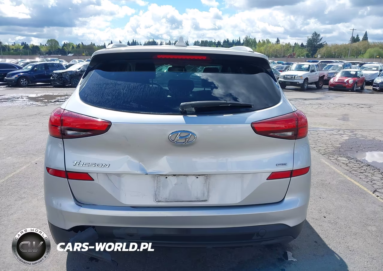 2019 Hyundai Tucson Value VIN:KM8J3CA48KU031681 - 16