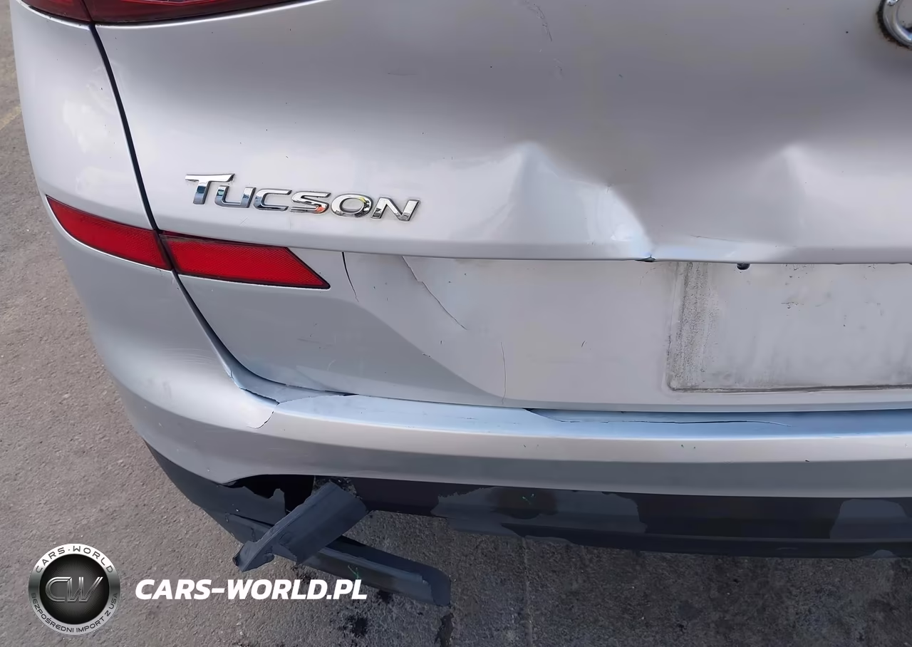 2019 Hyundai Tucson Value VIN:KM8J3CA48KU031681 - 18