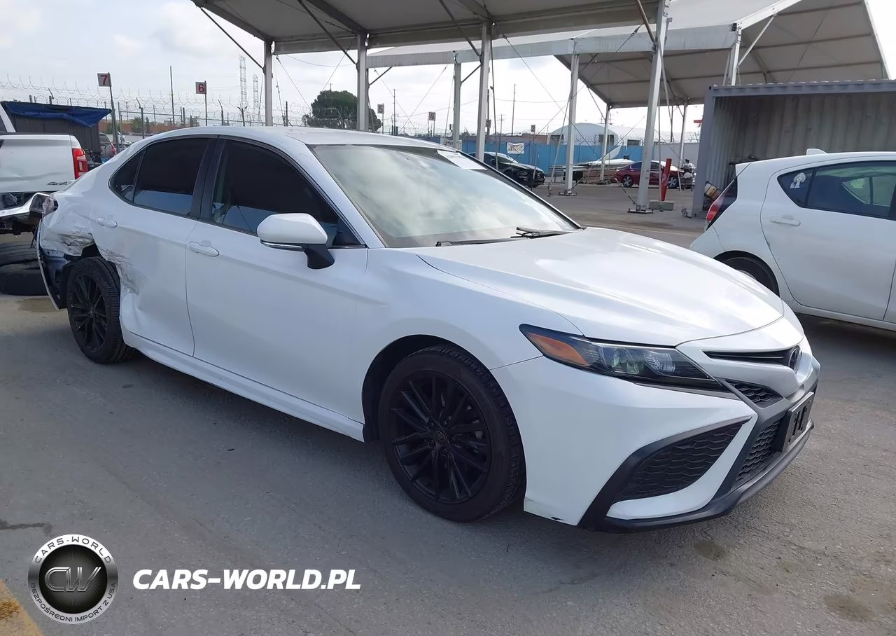 2022 Toyota Camry Se – zdjęcie 1 z 16