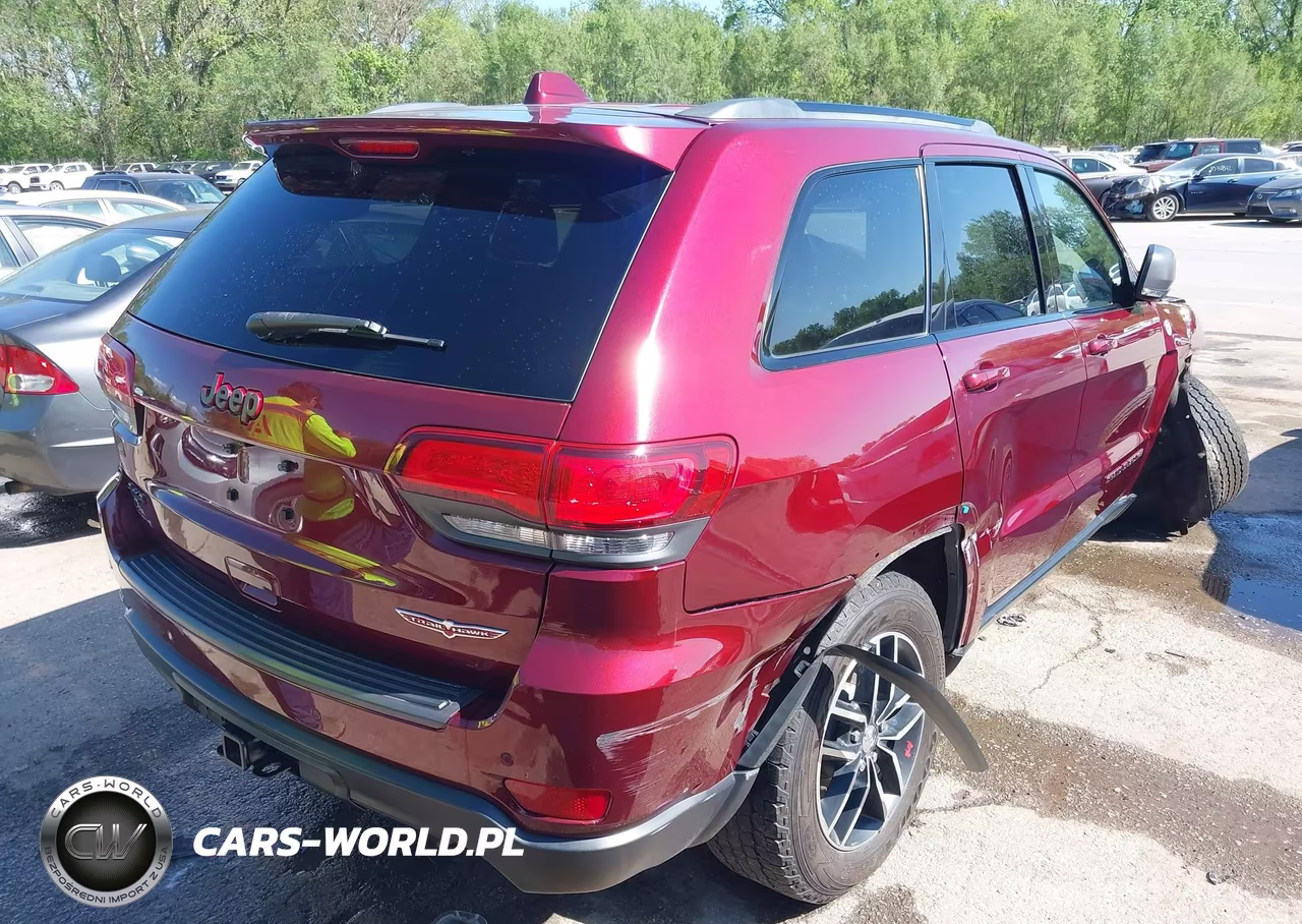 2018 Jeep Grand Cherokee Trailhawk 4X4 VIN:1C4RJFLG0JC488737 - 4