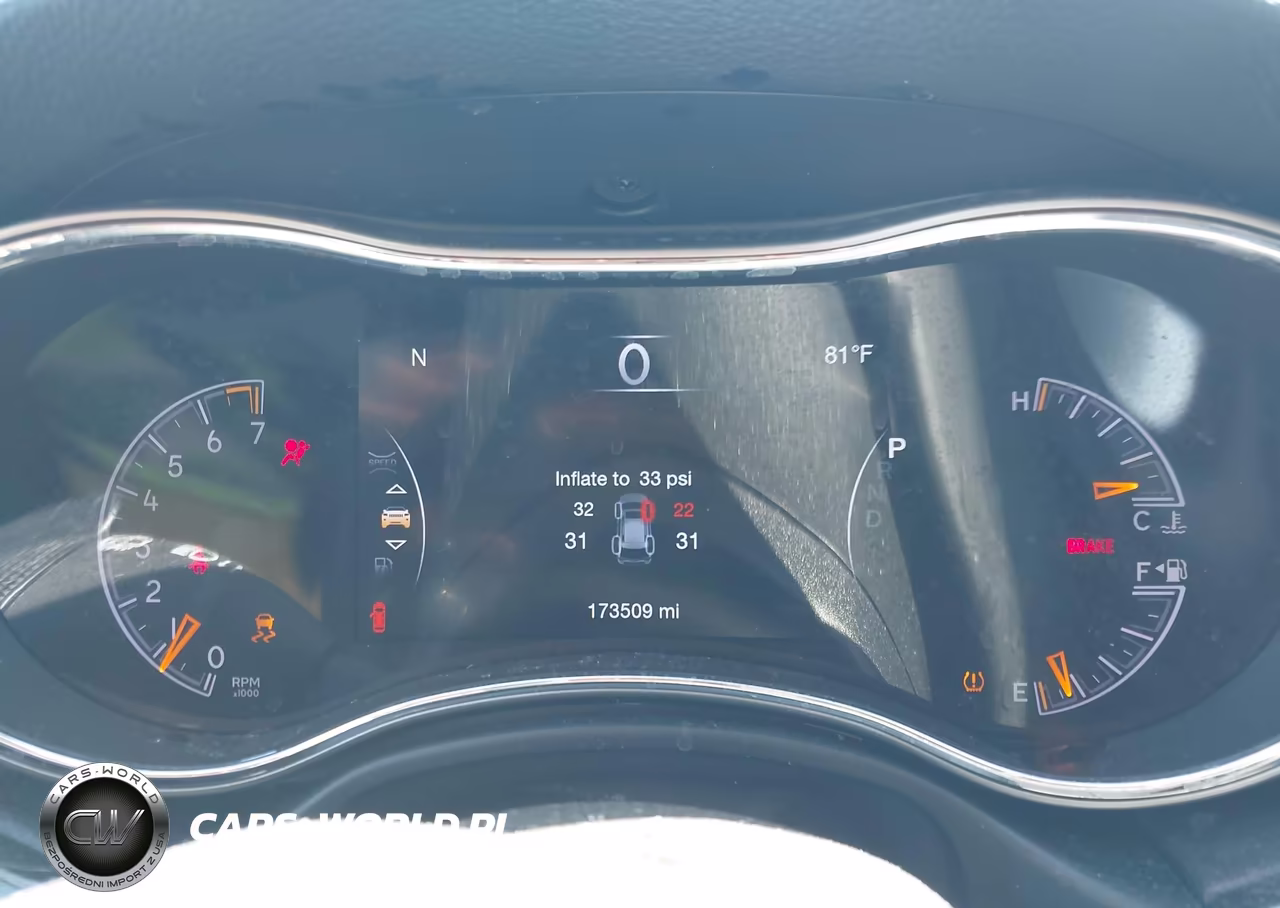 2018 Jeep Grand Cherokee Trailhawk 4X4 VIN:1C4RJFLG0JC488737 - 7