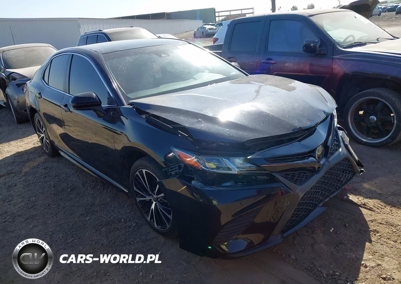 2020 Toyota Camry Se