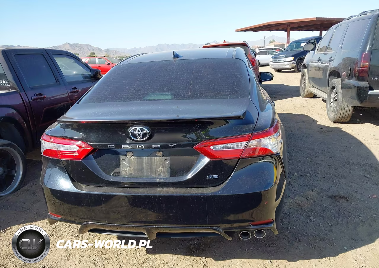 2020 Toyota Camry Se VIN:4T1G11AK6LU395652 - 16