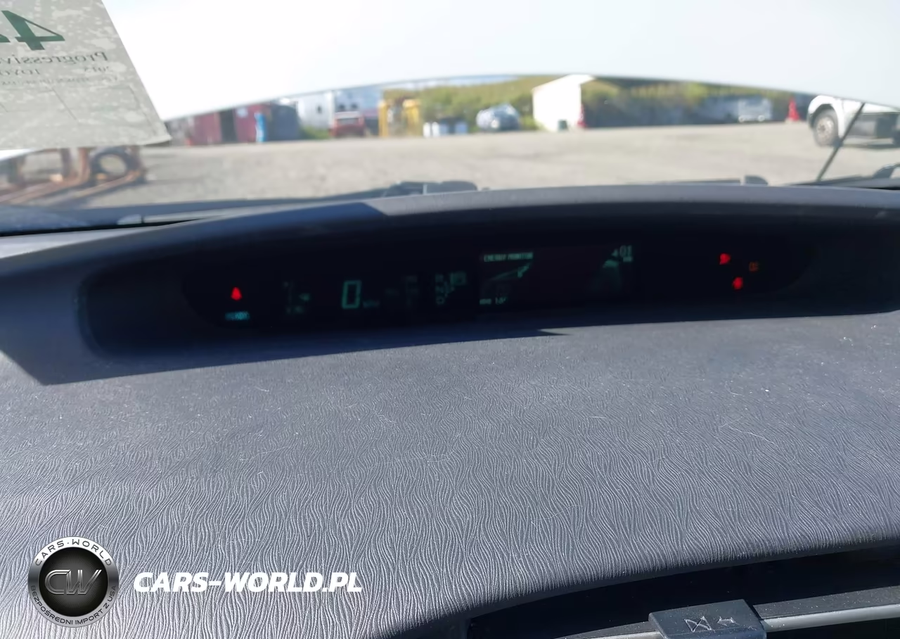 2015 Toyota Prius Two VIN:JTDKN3DU0F0458705 - 7