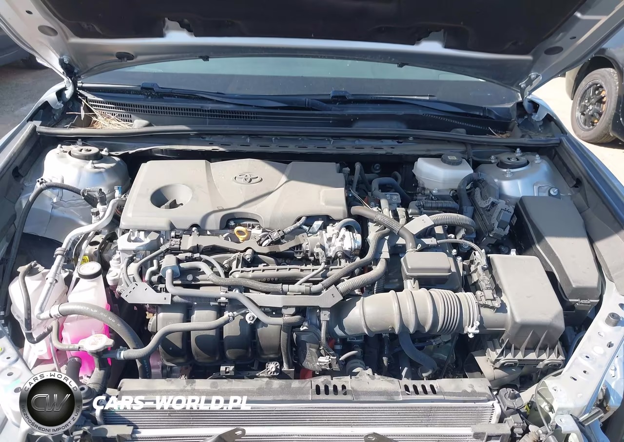 2025 Toyota Camry Le VIN:4T1DAACKXSU525978 - 10