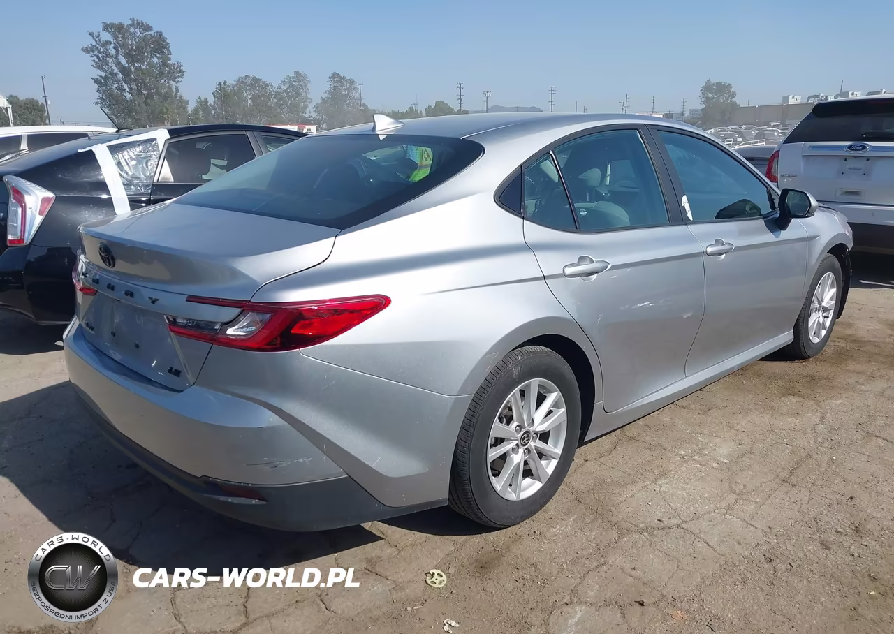 2025 Toyota Camry Le VIN:4T1DAACKXSU525978 - 4